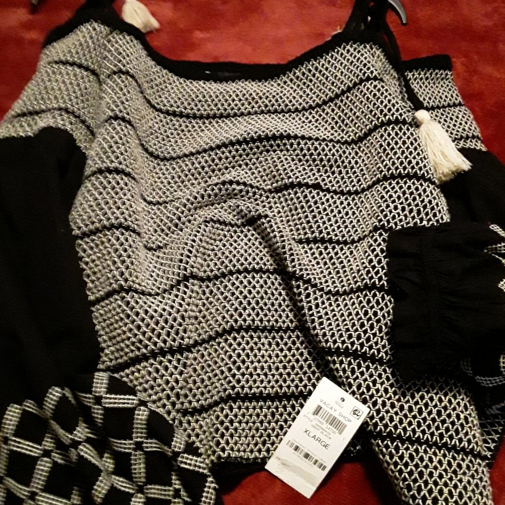 NWT INC International Concepts off shoulder long sleeve top size XL
